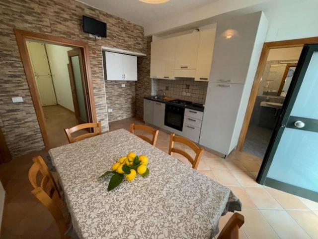 Pontone Sole Holiday House מראה חיצוני תמונה