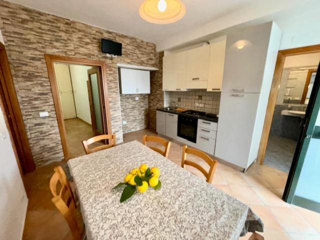 Pontone Sole Holiday House מראה חיצוני תמונה